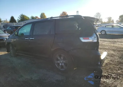 2017 Toyota Sienna Se from USA, damaged, VIN 5TDXZ3DC9HS848218